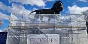 Conservation program of cleaning and repairs begins to the cast iron Maiwand Lion statue and plinth.